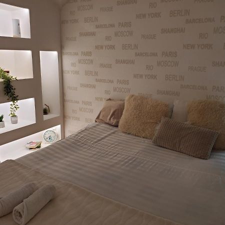 Sleep And Drive White Apartment Sarajevo Ngoại thất bức ảnh