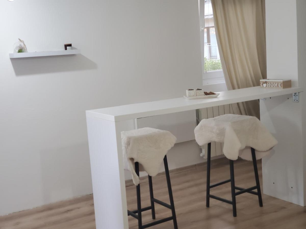 Sleep And Drive White Apartment Sarajevo Ngoại thất bức ảnh